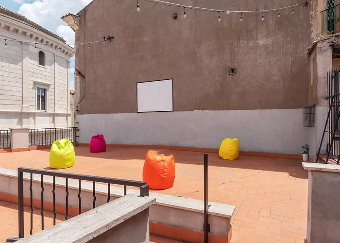 Guesthost - Cancelleria Rooftop Garden Apartment Rome